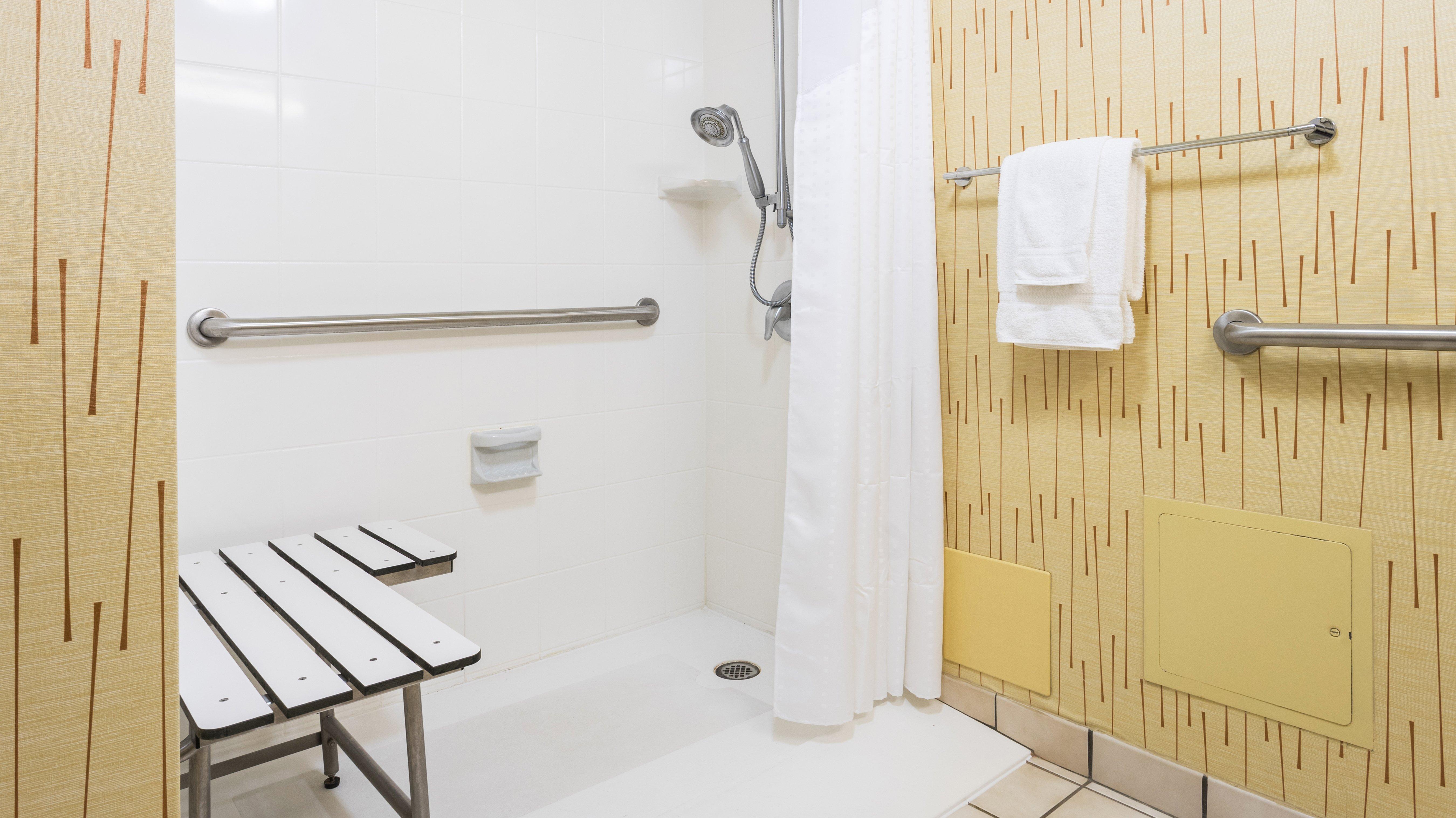Holiday Inn Express Charleston-Civic Center By Ihg Exterior foto